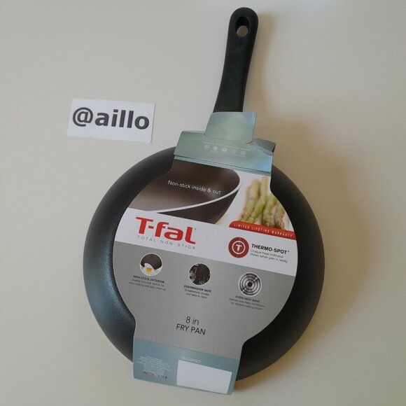 T-fal Total Non-stick Fry Pan, 8" black - Picture 4 of 11